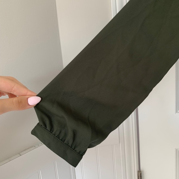 Forest Blouse - Picture 2 of 3